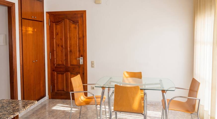 Ganze Wohnung, Gemütliches Apartment mit Meerblick in L'Eucaliptus - 40 m² in Amposta, Delta de l'Ebre