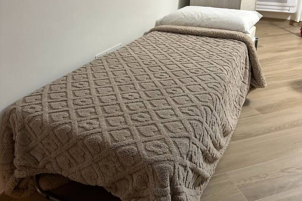 Ganze Wohnung, 5 minutes from the archaeological museum and historic center in Neapel, Neapel Provinz