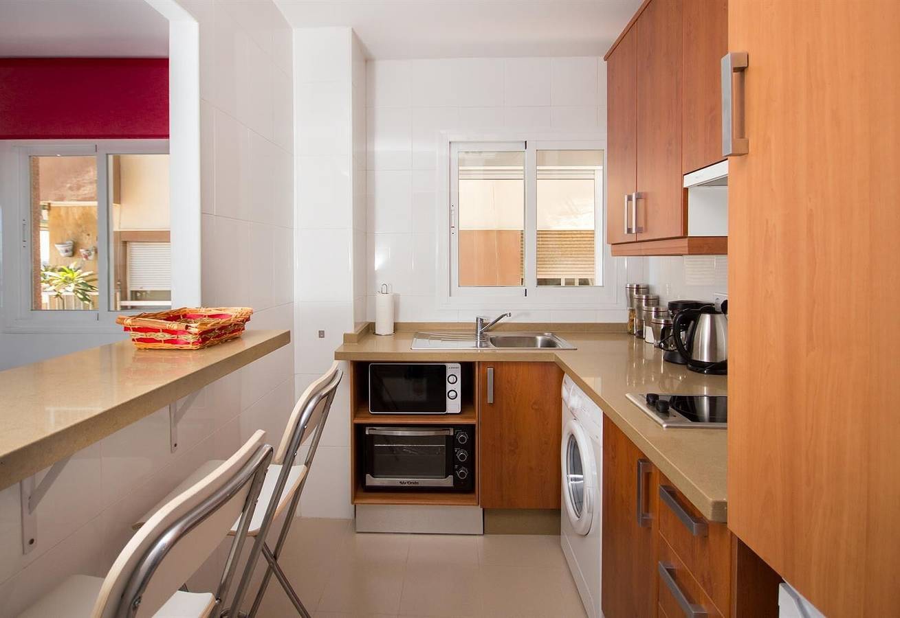 Appartement "Studio 2 Zeezicht" Aan het Strand met Zeezicht, foto 10