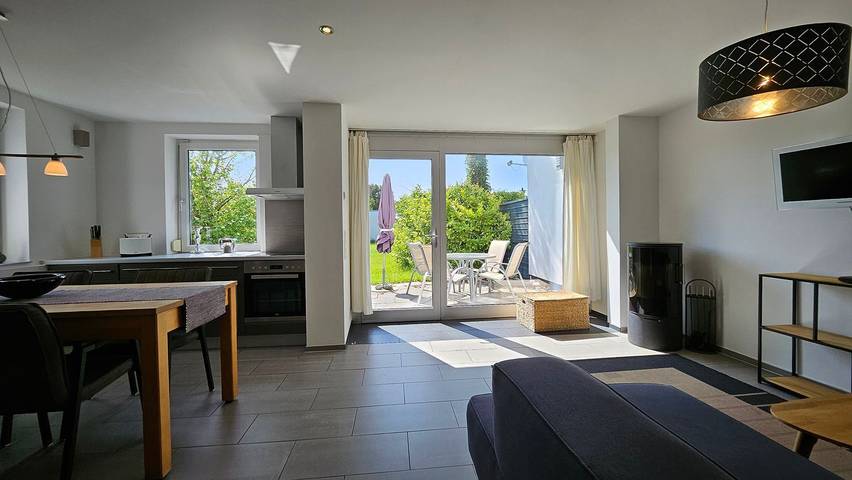 Ferienhaus für 4 Personen, mit Garten in Rostock