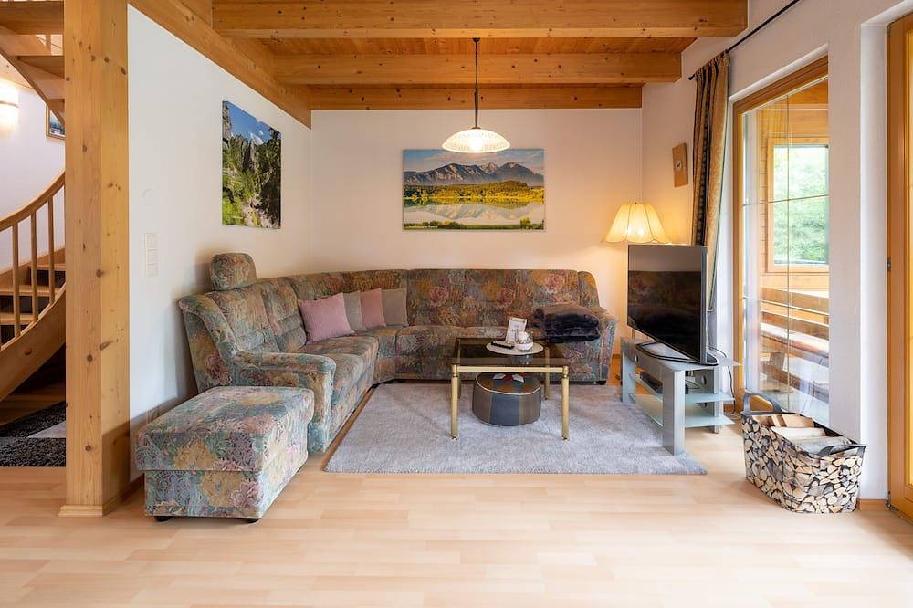 Idyllisches Ferienhaus in ruhiger Lage in Karawanken und Bachergebirge, Sittersdorf