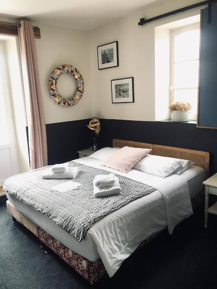 Hôtel pour 2 personnes, avec terrasse dans Plage du Béchet - 4