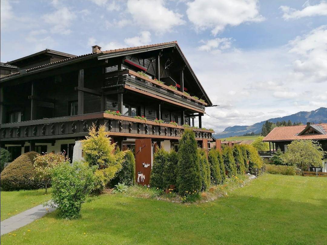 Entire holiday apartment, Der Sonnenhof - Ferienwohnungen in Obermaiselstein, Bavarian Swabia
