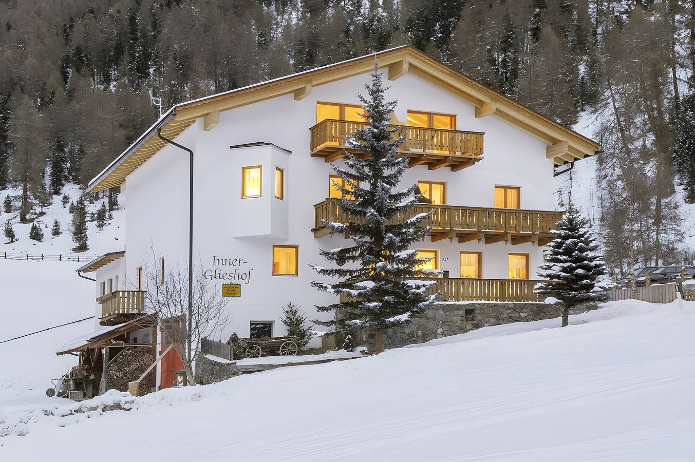 Ganze Wohnung, Apartment 'Inner Glieshof St. Sebastian' mit Bergblick, sonnigem Südbalkon und kostenlosem Wlan in Mals, Saldurkamm