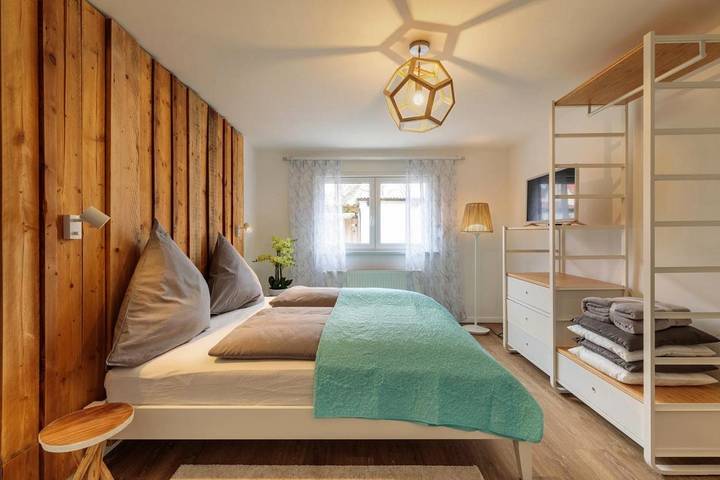 Ferienhaus für 5 Personen, mit Terrasse und Garten sowie Ausblick