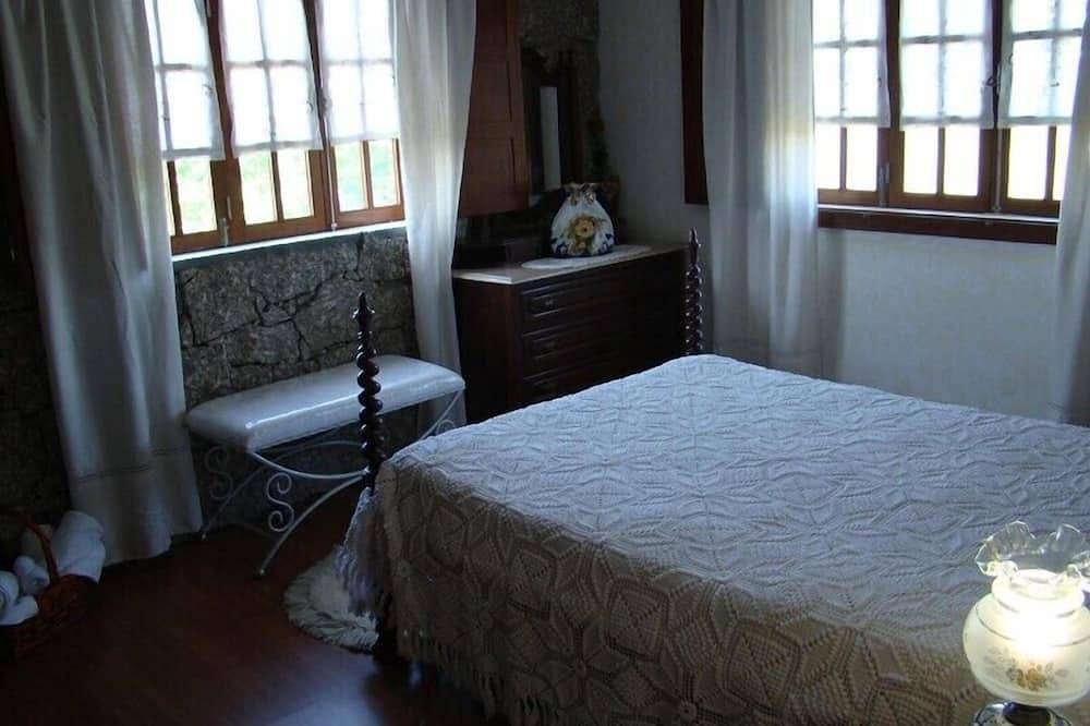 Geres albergue con piscina in Fafe, Distrito de Braga