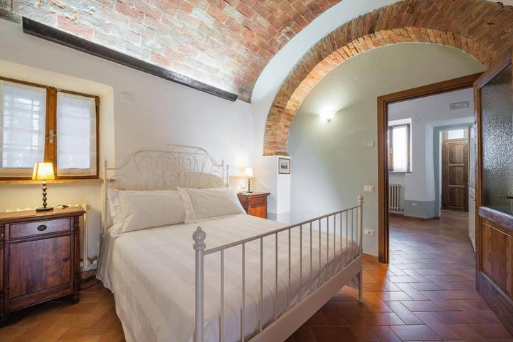 Location de vacances pour 3 personnes, avec jardin ainsi que sauna et jacuzzi, animaux acceptés à San Quirico d'Orcia - 4