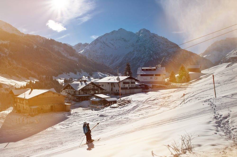 Ganze Wohnung, Ferienwohnung Auszeit im Haus Himmelreich in Hirschegg Kleinwalsertal, Mittelberg