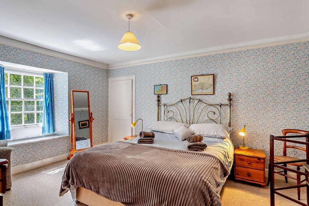 4 Bed in Bideford (oc-hacot) in Hartland, Hartland Devon Heritage Coast