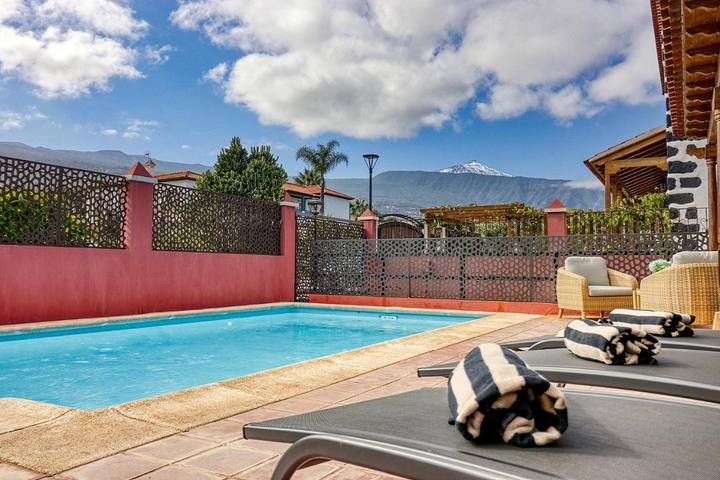 Casa rural para 8 personas, con Balcón y Terraza además de Jardín y Piscina en Puerto de la Cruz - 3