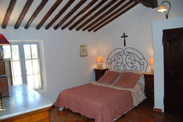 Salernes Haut Var Casa con encanto piscina 6x12 aire acondicionado parque 70000m2 in Salernes, Region de Draguignan