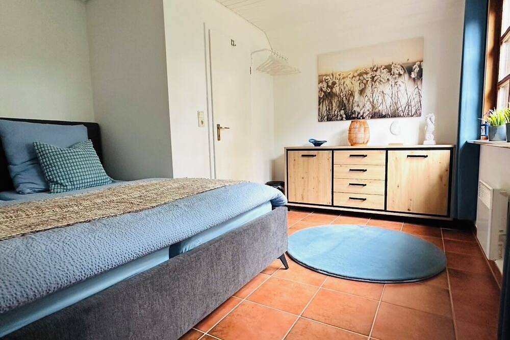 Gemütliches Ferienhaus zwischen See, Wald und Meer in Pönitzer See, Scharbeutz