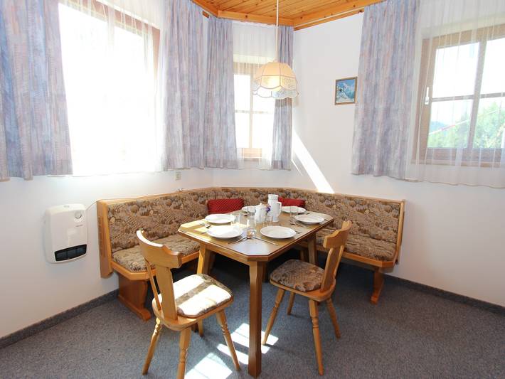 Apartamento entero, Acogedor apartamento vacacional cerca de la pista de esquí. in Maria Alm, Distrito de Zell am See