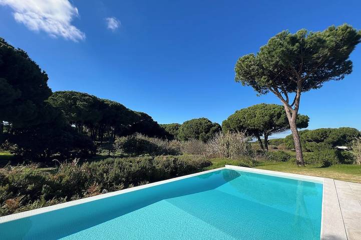 Ferienhaus für 8 Personen, mit Garten und Balkon
