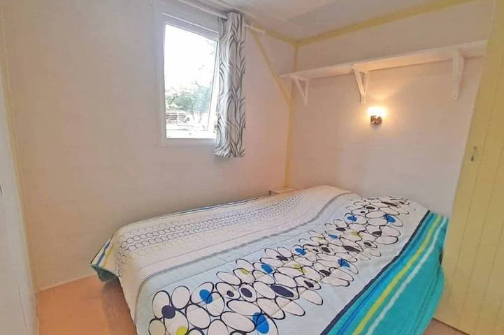 Zecamping 3* pet friendly mobil-home clim 32m2 8 pers in Bauduen, Brignoles Region