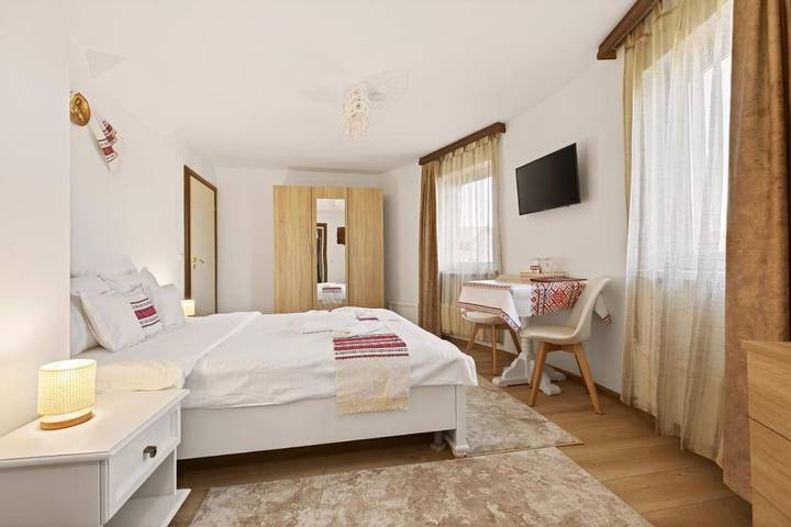 Gîte pour 3 personnes, avec jardin ainsi que vue et sauna dans Poiana Brasov - Brasov