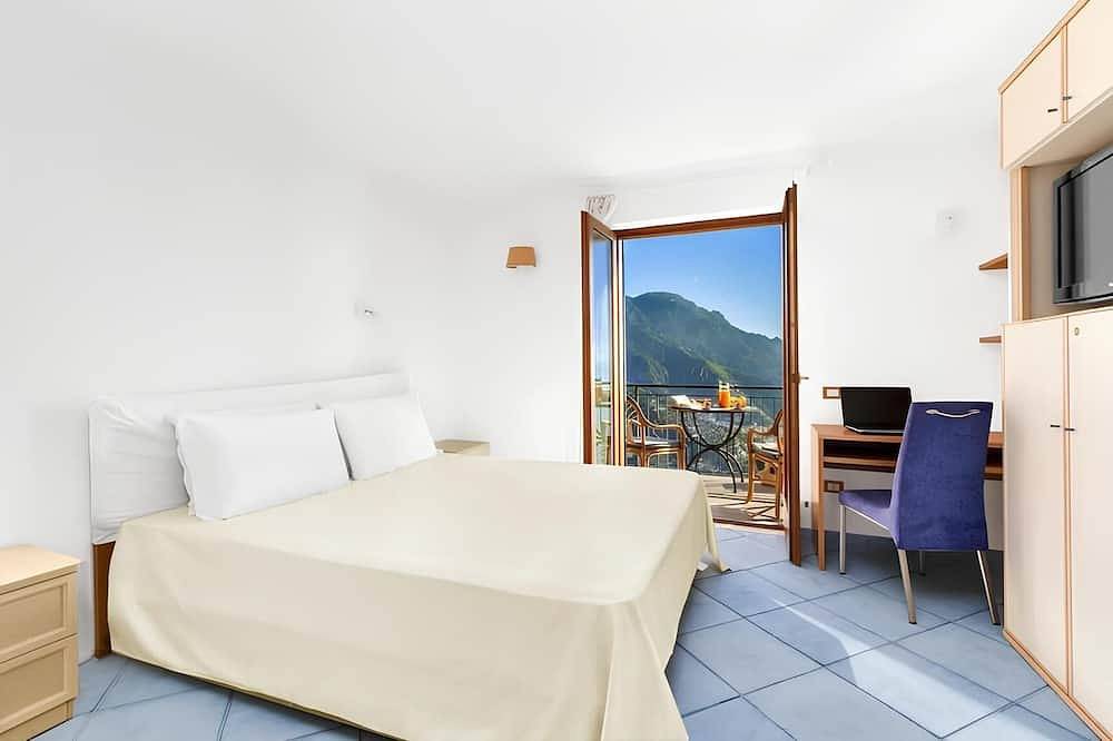 Apartamento entero, Between sky and sea, comfortable one-bedroom apartment with enchanting view in Ravello in Costa Amalfitana