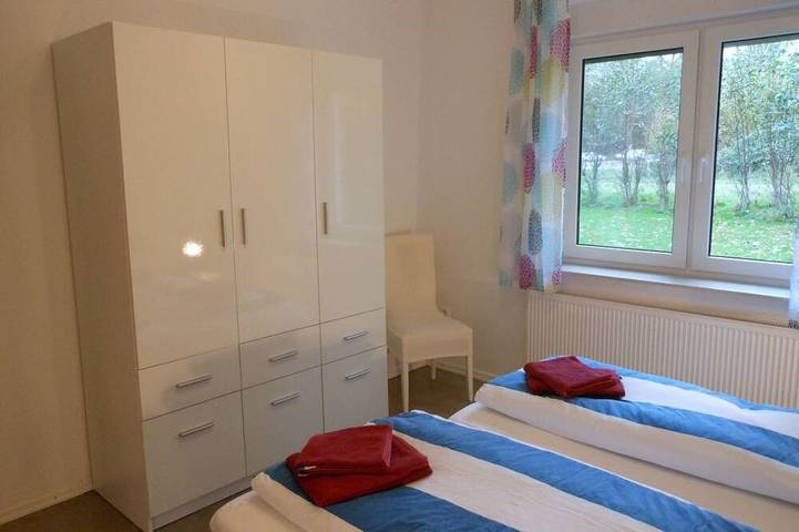 Ferienhaus für 4 Personen, mit Garten in Hage - 3