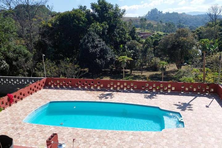 Casas e apartamentos de temporada para 15 pessoas em Santa Isabel