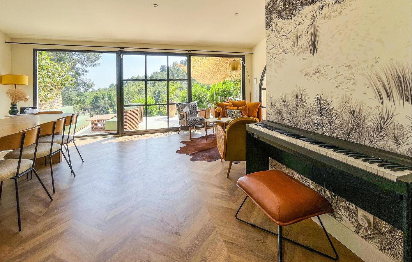 Luxuriöse Wohnung mit Pool und Terrasse in Les Baux-de-Provence in Les Baux-de-Provence, Arles und Umgebung