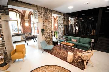 Auberge pour 12 personnes, avec terrasse à Liège