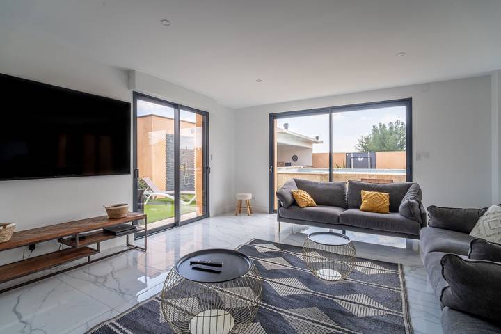 Location de vacances pour 10 personnes, avec jardin à Mirepeisset - 4