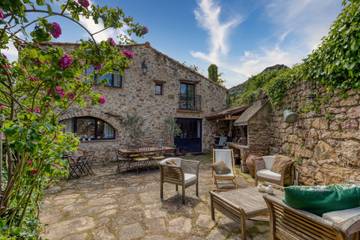 Maison De Vacances pour 6 Personnes dans La Tour-sur-Orb, Parc naturel régional du Haut-Languedoc, Photo 3