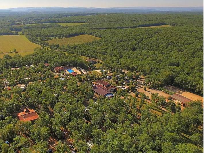 Camping Les 3 Cantons - Mobilhome 4 personnes - Upupa in Saint-Antonin-Noble-Val, Quercy