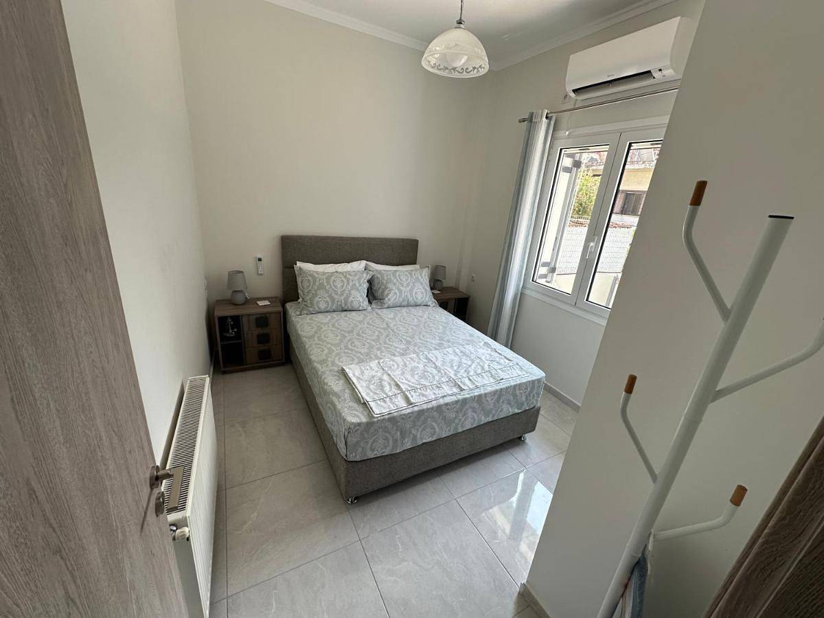 Appartement entier, Two-Bedroom Apartment in Aigio, Achaïe