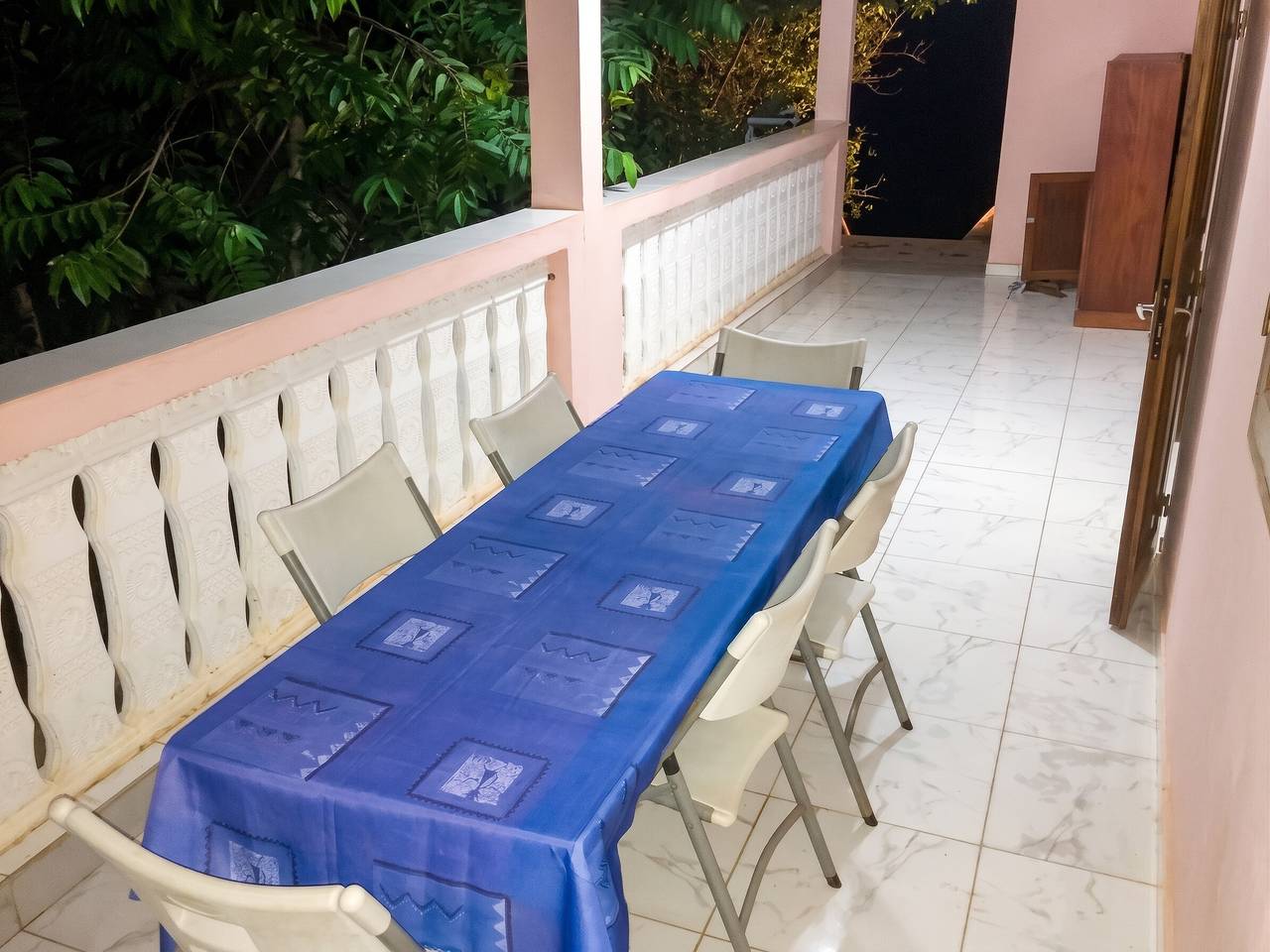 Appartement entier, Appartement spacieux avec vue sur Bandrele, terrasse, barbecue in Bandrele, Mayotte