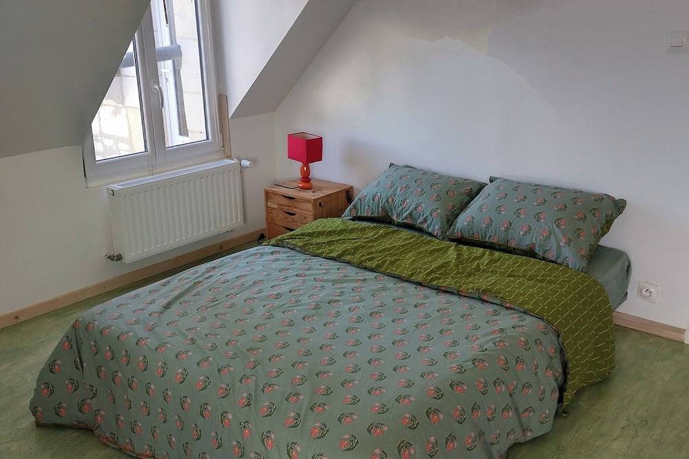 Appartement entier, Studio équipé proche de la Loire in Gennes-Val-de-Loire, Vallée de la Loire