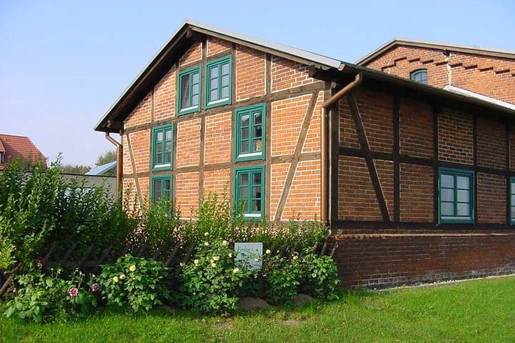 Ferienwohnung für 4 Personen, mit Garten in Bollewick
