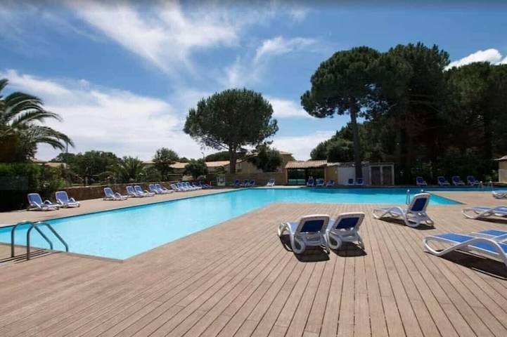 Location de vacances pour 6 personnes, avec piscine dans Cala Rossa