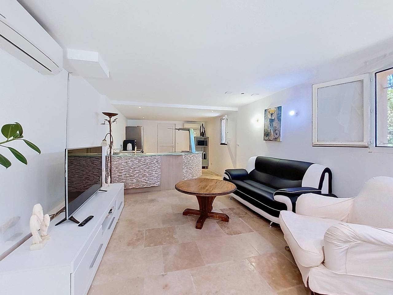 Appartement entier, Bas de villa Anémones in Bormes-les-Mimosas, Parc national de Port-Cros