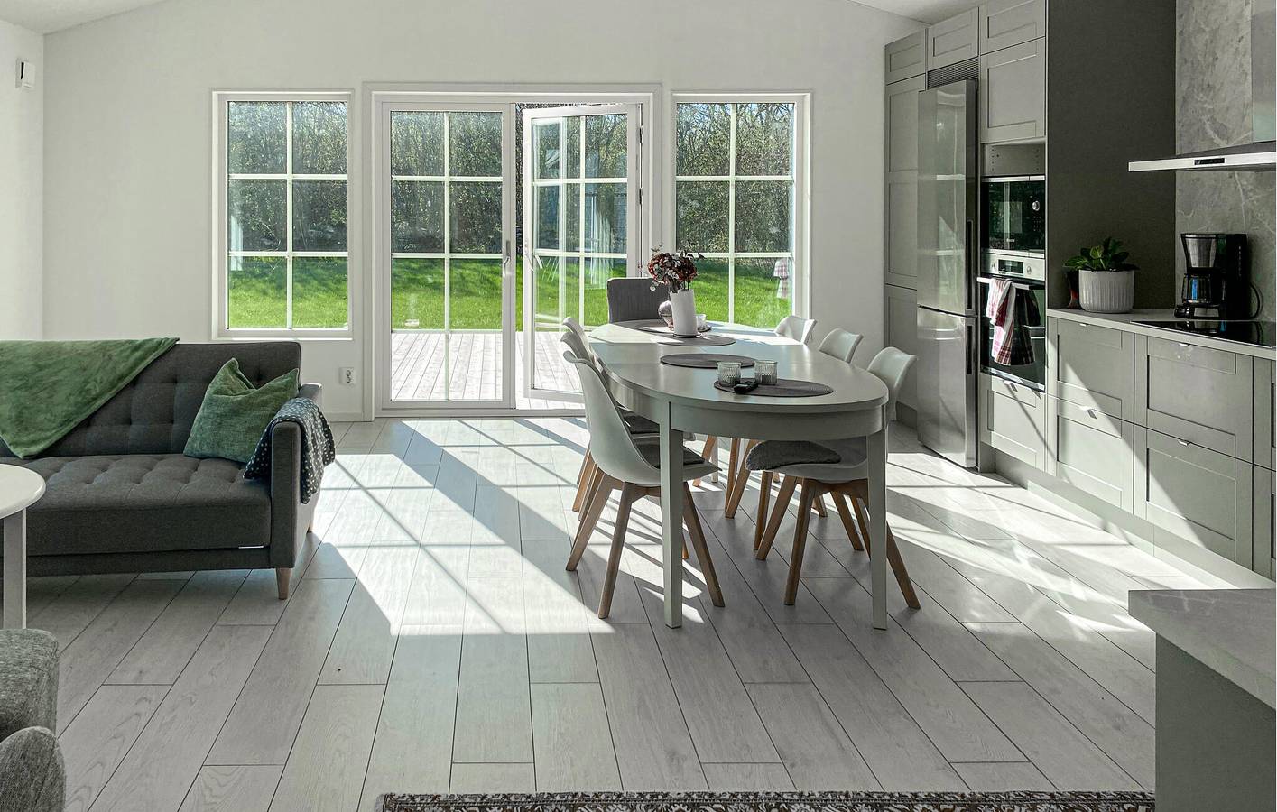 Hus för 8 Personer med trädgård in Öland