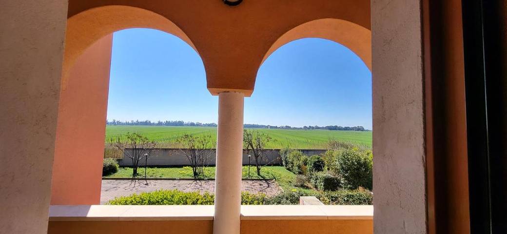 Dom dla 4 osób, z balkon i widok w Brindisi