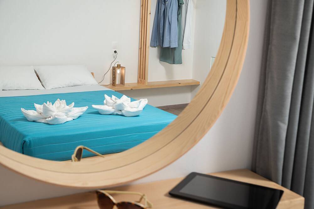 \"Sea and Sun\" Sun maisonette in Agia Marina, Chaniaregionen