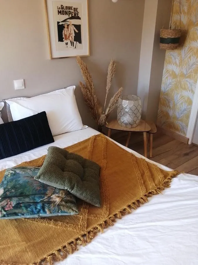 Apartamento de vacaciones para 4 personas, con piscina y jardín - 1