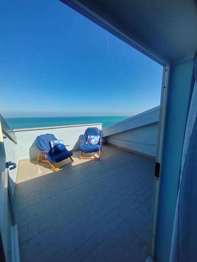 Appartamento intero, Three-Bedroom Apartment in Fossacesia Marina, Fossacesia