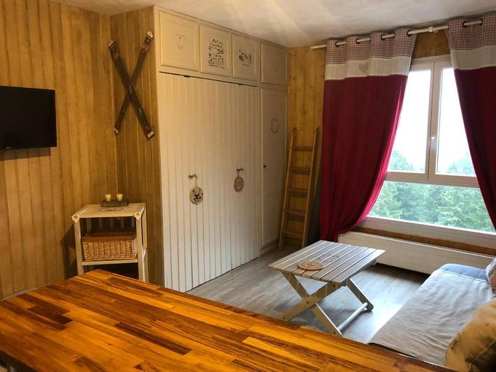 Gîte pour 4 personnes, avec vue à Laveissière - 4