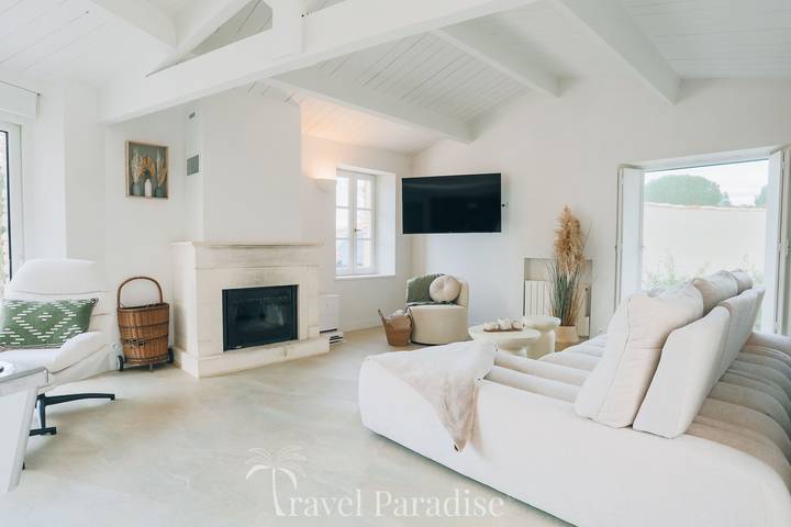 Location de vacances pour 12 personnes, avec jardin et terrasse dans Plage de Trousse-Chemise - 4