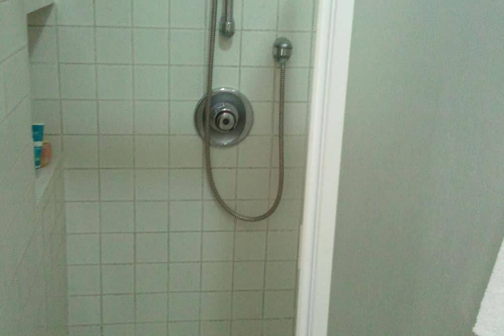 Kleines Haus auf dem Land, ruhig, 200 Meter vom Strand von Giannella in Giannella, Grosseto Provinz