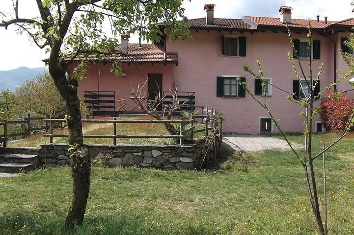 Ferienhaus für 4 Personen, mit Balkon und Garten - 1