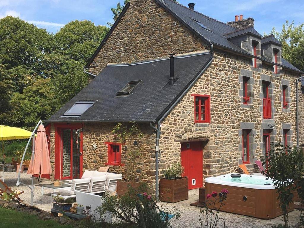 Suite with Garden View in Pleudihen-sur-Rance, Région de Dinan