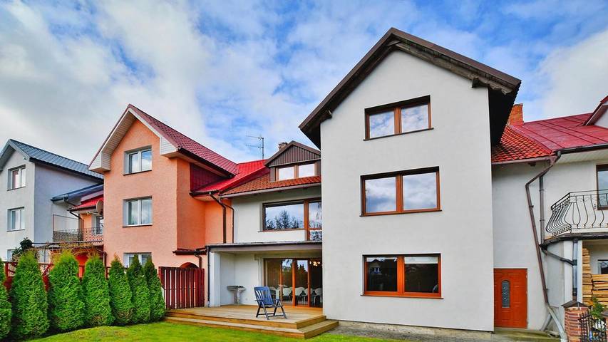 Ferienhaus für 10 Personen, mit Terrasse und Garten in Kolberg