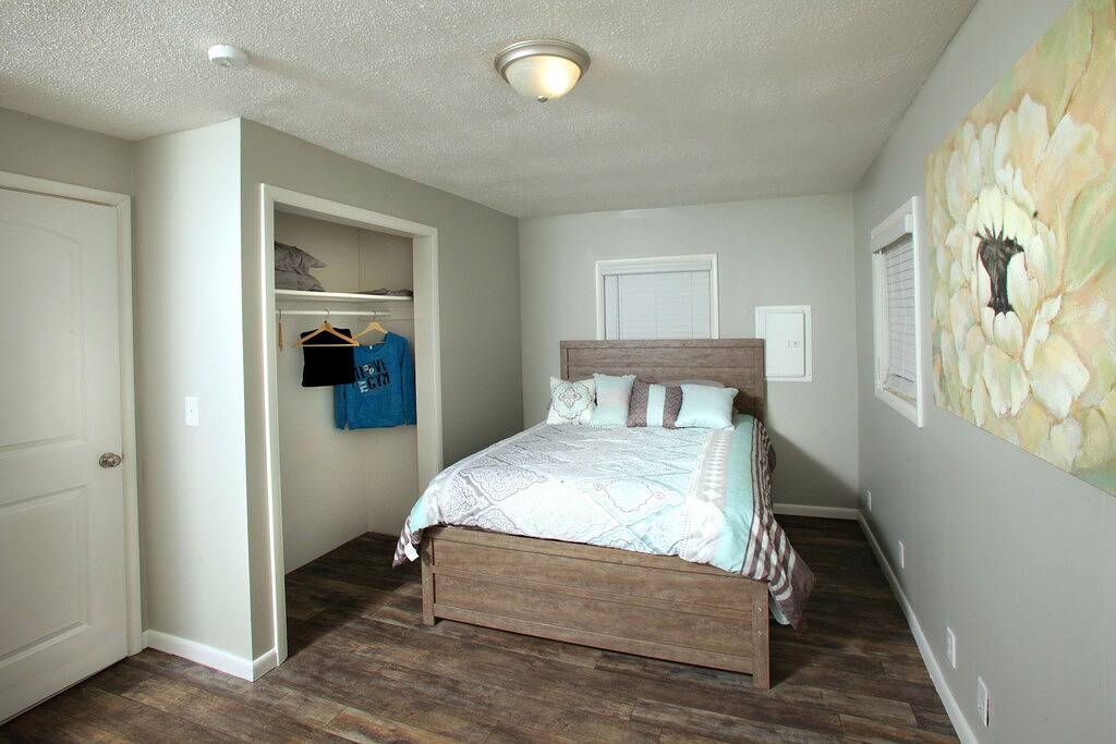 Vacation House for 8 Guests in Geneva-on-the-Lake, Ashtabula County