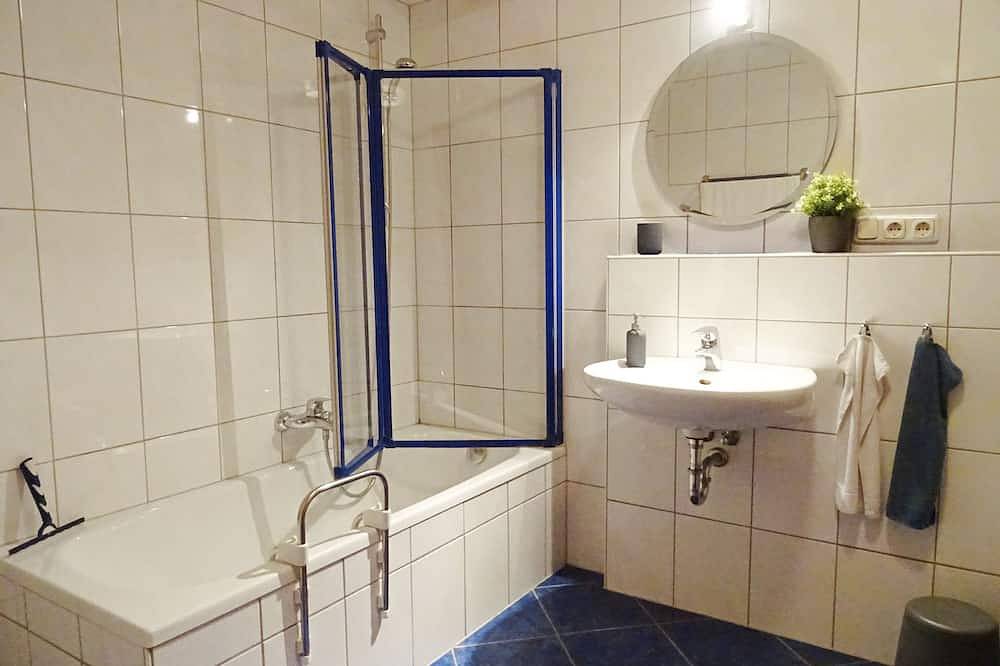 Ganze Wohnung, Ferienwohnung Randersacker, 50qm, Erdgeschoss in Randersacker, Fränkisches Weinland