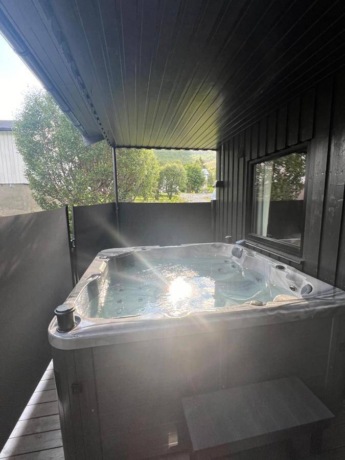 Ferienhaus für 6 Personen, mit Garten und Ausblick in Senja - 4