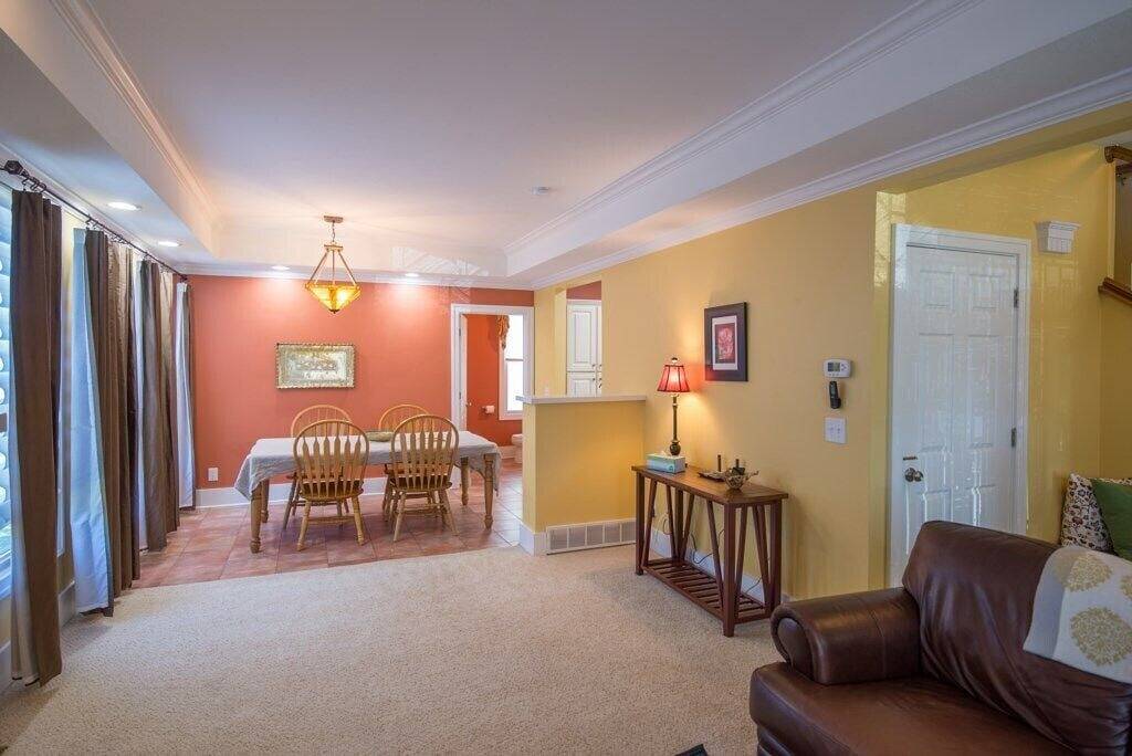 Historisches Manistee Townhome in der Nähe der Innenstadt in Manistee, Manistee County