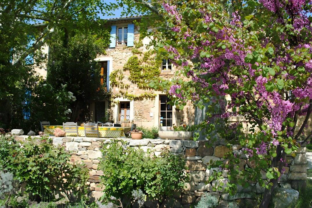 Chambres d'hôtes Istrane - Chambre 1 in Rustrel, Parc naturel régional du Luberon